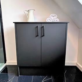 Marquina Smart Polished tiles - Mr & Mrs Hornsby