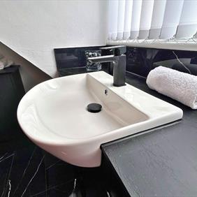 Marquina Smart Polished tiles - Mr & Mrs Hornsby
