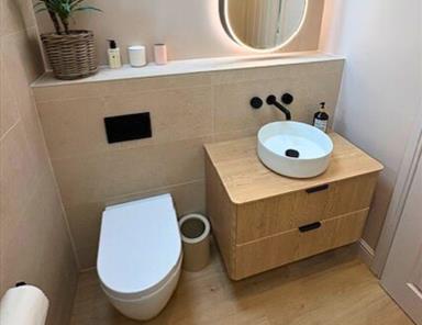 Linara Torro Oak Furniture - Karndean Canadian Nude oak Flooring