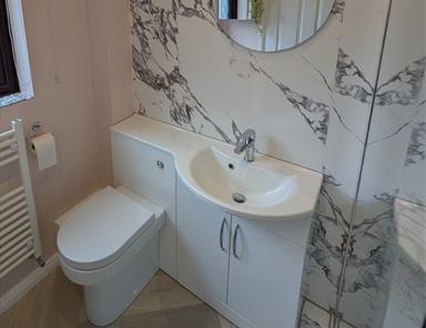 Marble Wet Wall - Ms Corkett