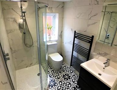 Statuario tiles (Marble effect) - Guest bathroom - Mr & Mrs Cutler