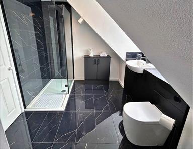 Marquina Smart Polished tiles - Mr & Mrs Hornsby