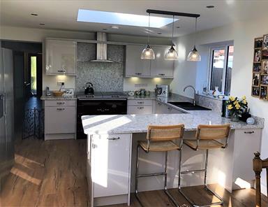 Chippendale Technica - Cashmere Gloss - Mrs Smith